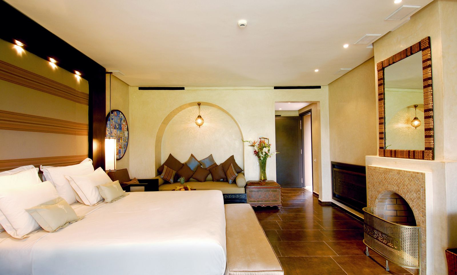Luxury hotel room full of short-life FF&E behind hotel tax benefits for accredited investors